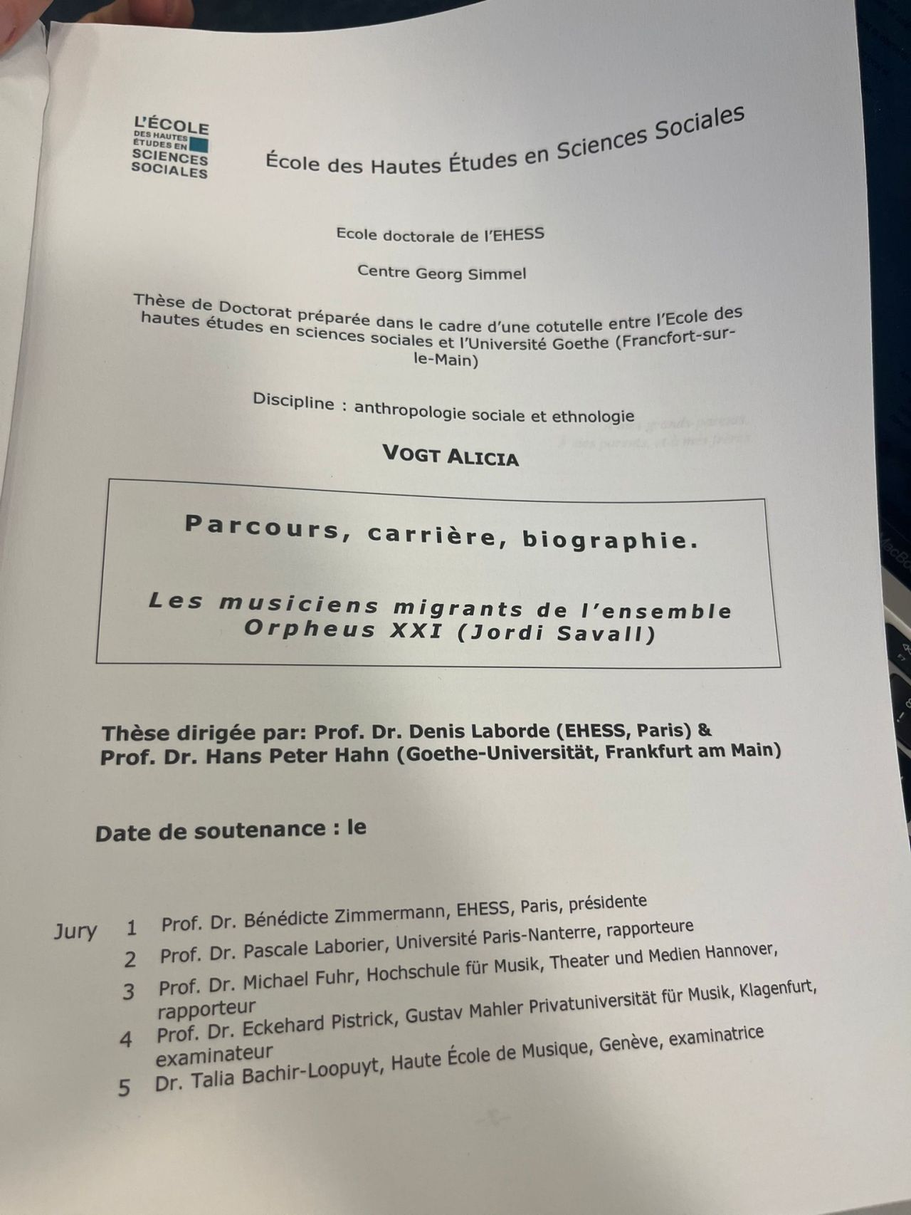 Musique & géopolitique : à quoi sert la recherche en géographie chez PAX MUSICA ? Couverture de la thèse d