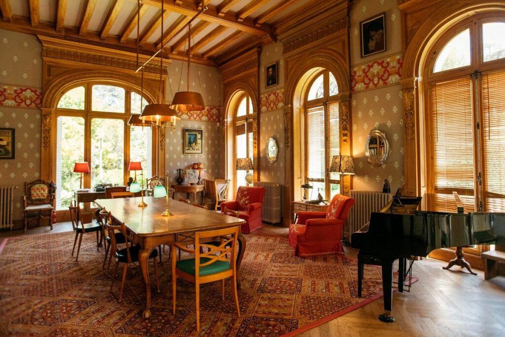 rocabella salon piano